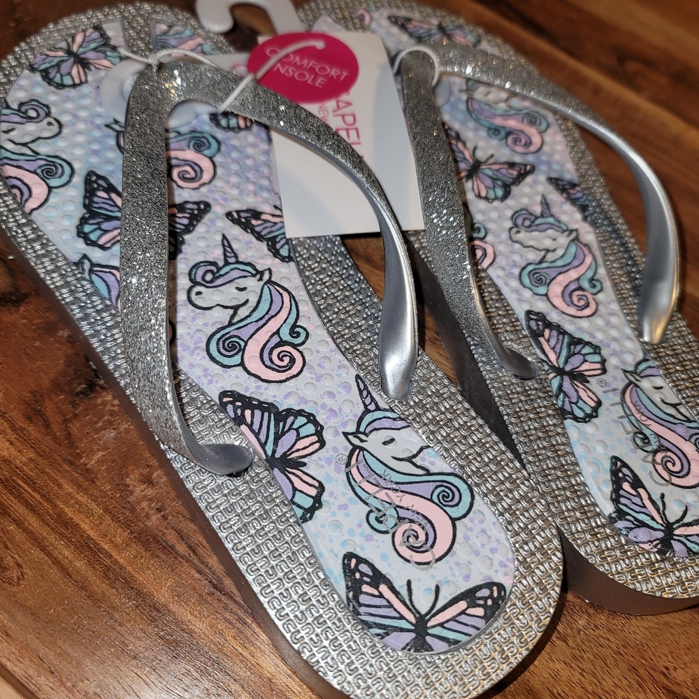 5/$25 Cappelli NY Girls Unicorn Glitter Flip Flops